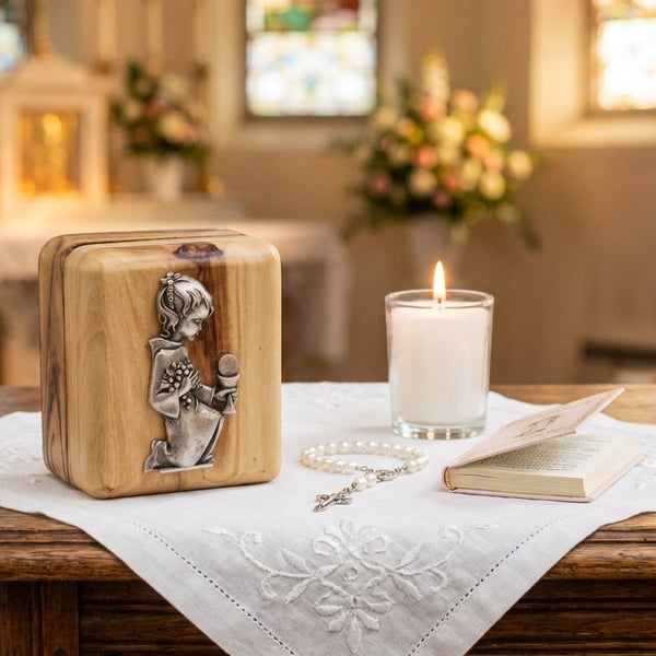 Holy Communion olive wood rosary box for girls | A sacred Holy Land keepsake girls box for confirmation